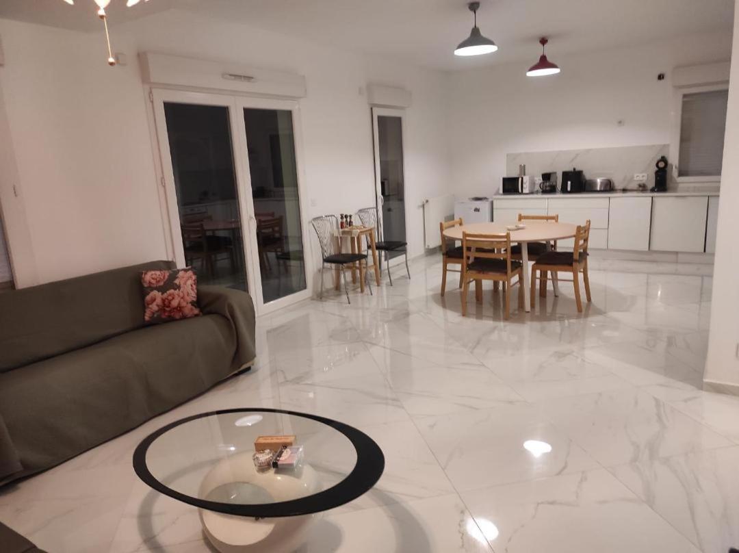 Tres Bel Appartement Avec Grand Jardin, Proche De Paris Vitry-sur-Seine Zewnętrze zdjęcie